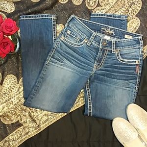 Silver Jean's W26